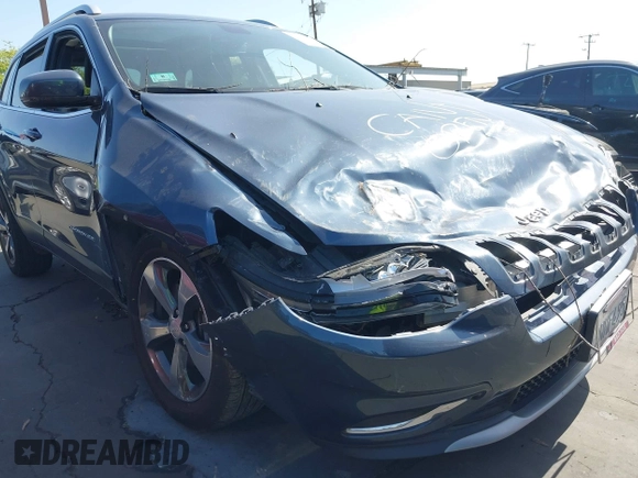2019 Jeep Cherokee Limited with VIN 1C4PJMDX4KD400228, listed as a IAAI auction lot 42533145 with 64,537 mi miles and . Bid and sale history available at DreamBid. Image 6.