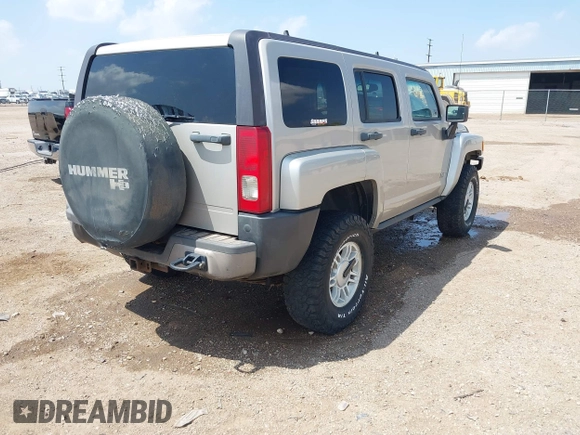 2006 Hummer H3 z VIN 5GTDN136168194601, wystawiony jako IAAI lot #42065182 z przebiegiem 176 165 mil mil oraz . Historia ofert i sprzedaży dostępna na DreamBid. Obrazek 4.
