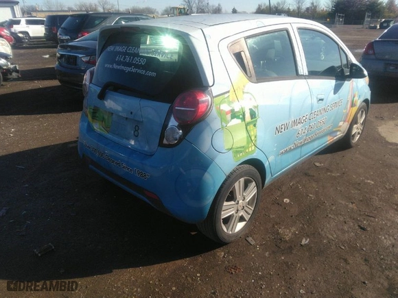 2015 Chevrolet Spark LS with VIN KL8CB6S93FC799312, listed as a IAAI auction lot 40803948 with 73,355 mi miles. Bid and sale history available at carsss.com. Image 4.