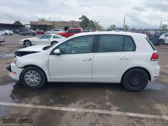 2010 Volkswagen Golf with VIN WVWDB7AJ5AW092782, listed as a IAAI auction lot 41916632 with 137,207 mi miles. Bid and sale history available at carsss.com. Image 14.