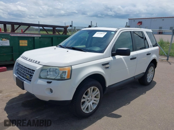 2008 Land Rover LR2 SE with VIN SALFP24NX8H039210, listed as a IAAI auction lot 42528039 with 269,364 mi miles and . Bid and sale history available at DreamBid. Image 2.