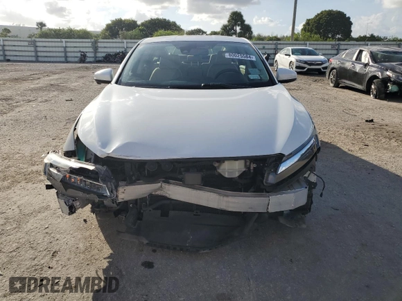 2018 Honda Clarity Plug-In Hybrid with VIN JHMZC5F12JC009678, listed as a Copart auction lot 80025584 with 60,876 mi miles and Salvage Title. Bid and sale history available at carsss.com. Image 5.