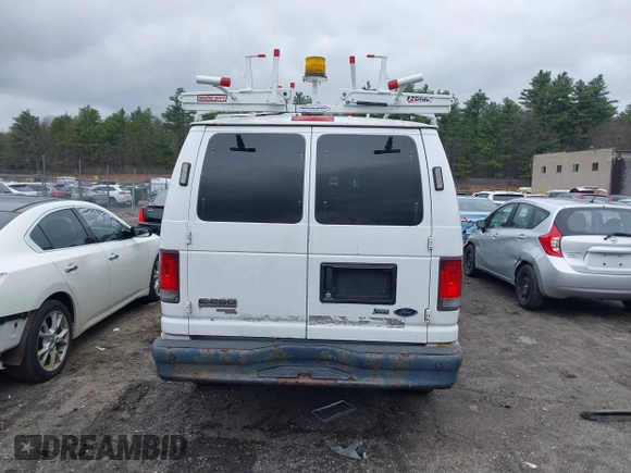 2011 Ford Econoline Cargo Commercial z VIN 1FTNE2EL3BDA19868, wystawiony jako IAAI lot #41973985 z przebiegiem 128 980 mil mil oraz . Historia ofert i sprzedaży dostępna na DreamBid. Obrazek 16.