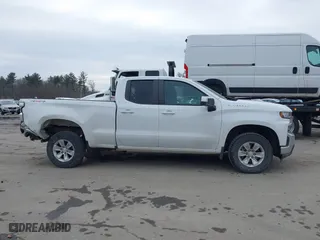 2019 Chevrolet Silverado 1500 LT with VIN 1GCRYDED5KZ383015, listed as a IAAI auction lot 41717968 with 84,489 mi miles. Bid and sale history available at carsss.com. Image 13.