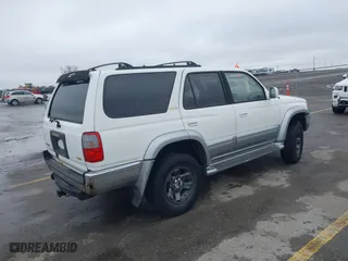 1998 Toyota 4Runner Limited with VIN JT3HN87RXW0148418, listed as a IAAI auction lot 41708975 with 305,530 mi miles. Bid and sale history available at carsss.com. Image 4.