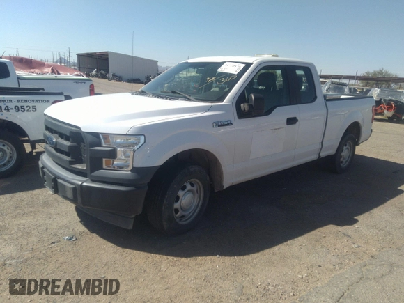 2017 Ford F-150 XL with VIN 1FTEX1C83HKD10426, listed as a IAAI auction lot 41720579 with 188,145 mi miles. Bid and sale history available at carsss.com. Image 17.