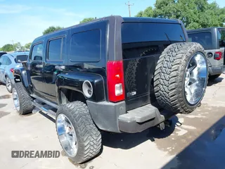 2006 Hummer H3 with VIN 5GTDN136468137230, listed as a IAAI auction lot 41886167 with 135,120 mi miles. Bid and sale history available at carsss.com. Image 3.