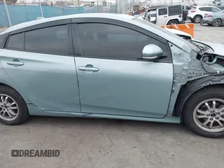 2016 Toyota Prius Four with VIN JTDKARFU2G3028881, listed as a IAAI auction lot 41391646 with 147,335 mi miles and . Bid and sale history available at DreamBid. Image 14.