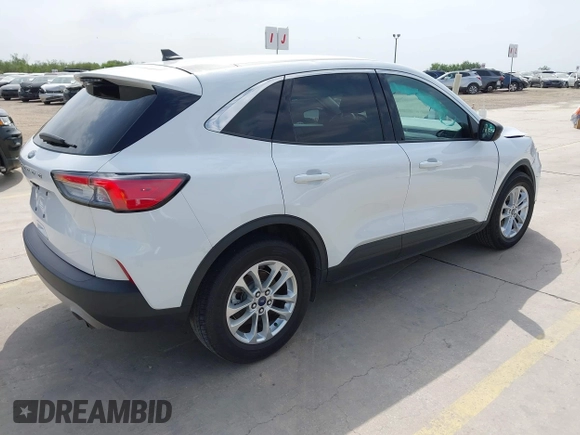 2022 Ford Escape SE with VIN 1FMCU0G65NUA44597, listed as a IAAI auction lot 42308562 with 71,884 mi miles and . Bid and sale history available at DreamBid. Image 4.