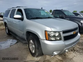 2013 Chevrolet Suburban LS with VIN 1GNSCHE07DR137842, listed as a Copart auction lot 74950244 with 150,072 mi miles and Non Repairable. Bid and sale history available at carsss.com. Image 4.