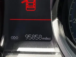 2016 Toyota Corolla L z VIN 5YFBURHE6GP497461, wystawiony jako IAAI lot #42430927 z przebiegiem 95 858 mil mil oraz . Historia ofert i sprzedaży dostępna na DreamBid. Obrazek 14.