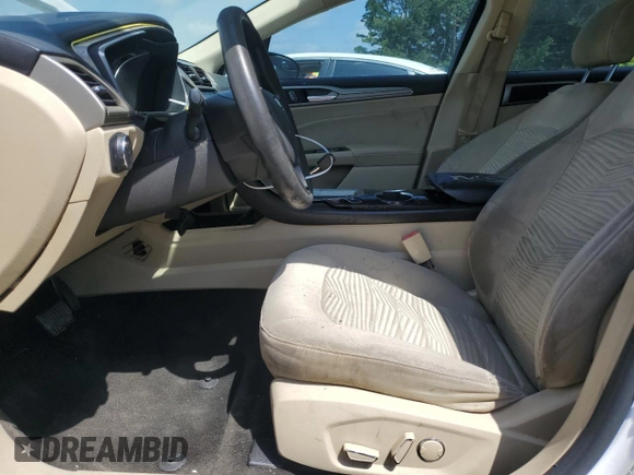 2016 Ford Fusion SE с VIN 3FA6P0H79GR403126, выставлен на аукционе Copart как лот 57698135 с пробегом 265 970 миль миль и Чистый • Clean title. История ставок и продаж доступна на DreamBid. Изображение 7.