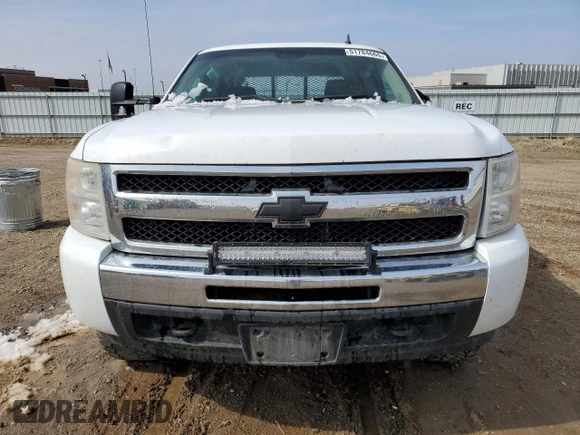 2010 Chevrolet Silverado 1500 LT with VIN 3GCRKSE38AG163444, listed as a Copart auction lot 51784665 with 208,772 mi miles and Salvage Title. Bid and sale history available at DreamBid. Image 5.