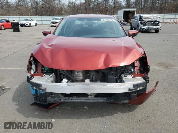 2019 Honda Civic Sedan LX with VIN 19XFC2F69KE026826, listed as a Copart auction lot 46925745 with 112,561 mi miles and Salvage Title. Bid and sale history available at carsss.com. Image 5.