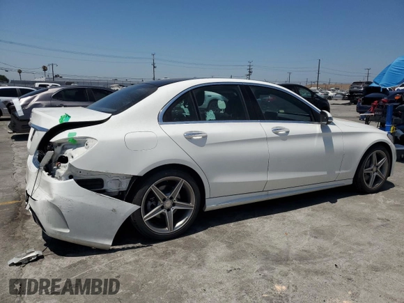 2016 Mercedes-Benz C 300 z VIN 55SWF4JB8GU150979, wystawiony jako Copart lot #64071805 z przebiegiem 37 268 mil mil oraz Szkoda całkowita • Salvage title. Historia ofert i sprzedaży dostępna na DreamBid. Obrazek 3.