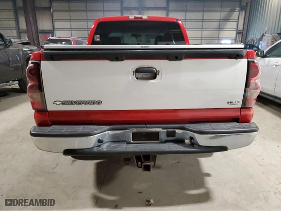 2006 Chevrolet Silverado 1500 LT1 with VIN 1GCEC19Z86Z134697, listed as a Copart auction lot 83468884 with 183,107 mi miles and Clean Title. Bid and sale history available at carsss.com. Image 6.