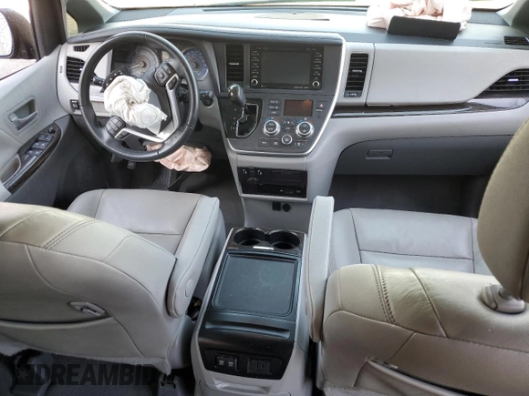 2020 Toyota Sienna XLE с VIN 5TDDZ3DC0LS243029, выставлен на аукционе Copart как лот 50818735 с пробегом 84 182 миль миль и Списание • Salvage title. История ставок и продаж доступна на DreamBid. Изображение 8.