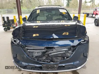 2018 Mazda CX-9 Grand Touring with VIN JM3TCBDY0J0216195, listed as a IAAI auction lot 41976122 with 90,083 mi miles and . Bid and sale history available at carsss.com. Image 12.