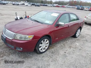 2007 Lincoln MKZ z VIN 3LNHM26TX7R625371, wystawiony jako IAAI lot #42051234 z przebiegiem 152 777 mil mil oraz . Historia ofert i sprzedaży dostępna na DreamBid. Obrazek 2.