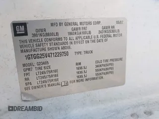 2007 GMC Savana Cargo with VIN 1GTGG25V471229750, listed as a IAAI auction lot 41851956 with 277,390 mi miles. Bid and sale history available at carsss.com. Image 9.