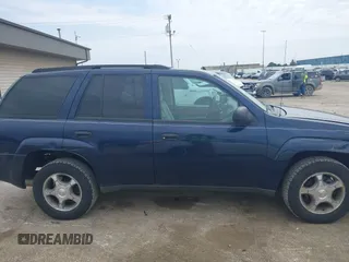 2008 Chevrolet TrailBlazer 3LT with VIN 1GNDT13S082211993, listed as a IAAI auction lot 42063734 with 250,803 mi miles and . Bid and sale history available at DreamBid. Image 13.