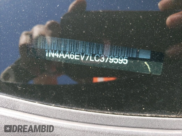 2020 Nissan Maxima SR z VIN 1N4AA6EV7LC379595, wystawiony jako Copart lot #46549435 z przebiegiem 67 215 mil mil oraz Szkoda całkowita • Salvage title. Historia ofert i sprzedaży dostępna na DreamBid. Obrazek 14.
