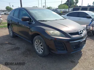 2010 Mazda CX-7 Sport z VIN JM3ER2W57A0302131, wystawiony jako IAAI lot #42253343 z przebiegiem 217 207 mil mil oraz . Historia ofert i sprzedaży dostępna na DreamBid. Obrazek 1.