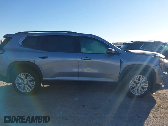 2024 GMC Acadia FWD Elevation z VIN 1GKENKKS7RJ175763, wystawiony jako IAAI lot #41253936 z przebiegiem 9 147 mil mil oraz . Historia ofert i sprzedaży dostępna na DreamBid. Obrazek 14.