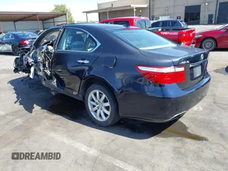2007 Lexus LS 460 z VIN JTHBL46F175021907, wystawiony jako IAAI lot #42353354 z przebiegiem Nie podano mil oraz . Historia ofert i sprzedaży dostępna na DreamBid. Obrazek 3.