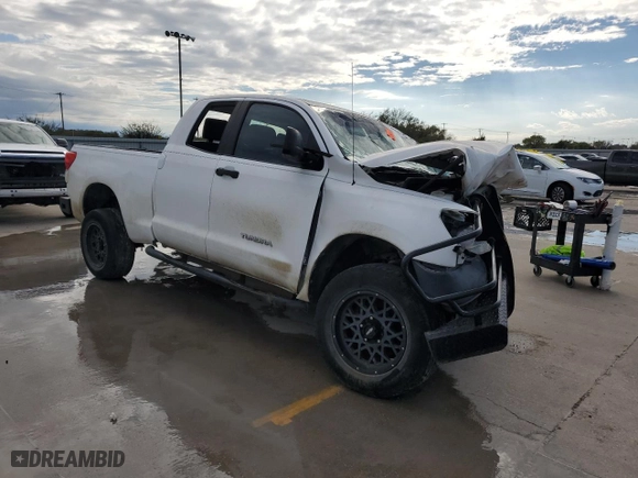 2010 Toyota Tundra 2WD Truck with VIN 5TFRU5F14AX020821, listed as a Copart auction lot 81096784 with NaN miles and Salvage Title. Bid and sale history available at carsss.com. Image 4.