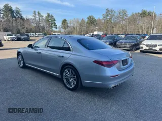 2022 Mercedes-Benz S with VIN W1K6G7GB5NA078108, listed as a Copart auction lot 55155915 with 63,591 mi miles and Clean Title. Bid and sale history available at carsss.com. Image 3.