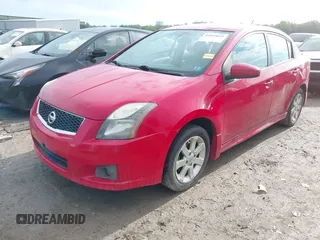 2012 Nissan Sentra S z VIN 3N1AB6AP3CL651825, wystawiony jako IAAI lot #42105035 z przebiegiem 193 890 mil mil oraz . Historia ofert i sprzedaży dostępna na DreamBid. Obrazek 2.