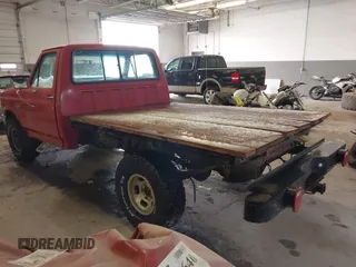 1987 Ford Pickup with VIN 1FTEF14Y7HLA55470, listed as a IAAI auction lot 42030305 with 33,453 mi miles. Bid and sale history available at carsss.com. Image 3.