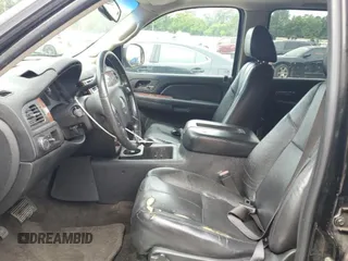 2008 Chevrolet Tahoe 3LT with VIN 1GNFC13078R110559, listed as a Copart auction lot 57583085 with 500,751 mi miles and Salvage title. Bid and sale history available at DreamBid. Image 7.