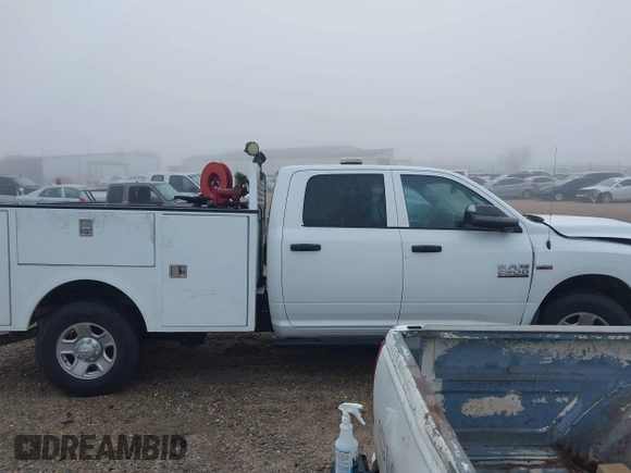 2018 Ram 2500 Tradesman with VIN 3C7WR4HJXJG376970, listed as a IAAI auction lot 41108052 with 169,483 mi miles. Bid and sale history available at carsss.com. Image 13.