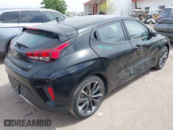 2019 Hyundai Veloster 2.0 with VIN KMHTG6AF6KU007430, listed as a IAAI auction lot 41923885 with 55,238 mi miles. Bid and sale history available at carsss.com. Image 4.