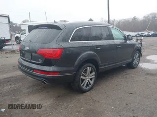 2014 Audi Q7 Premium Plus with VIN WA1LMAFE3ED016102, listed as a IAAI auction lot 40954158 with 129,143 mi miles and . Bid and sale history available at DreamBid. Image 4.
