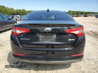 2013 Kia Optima EX с VIN KNAGM4AD3D5046665, выставлен на аукционе Copart как лот 58317815 с пробегом Не указан миль и Списание • Salvage title. История ставок и продаж доступна на DreamBid. Изображение 6.