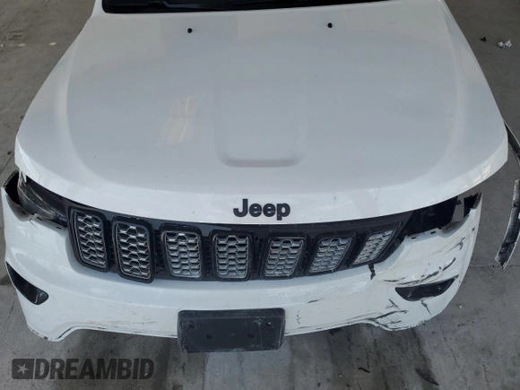 2018 Jeep Grand Cherokee Laredo E with VIN 1C4RJFAG7JC266912, listed as a Copart auction lot 51964465 with 42,121 mi miles and Salvage Title. Bid and sale history available at carsss.com. Image 12.