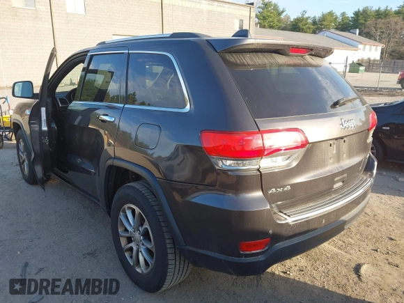2015 Jeep Grand Cherokee Limited with VIN 1C4RJFBG8FC638117, listed as a IAAI auction lot 42092893 with 198,990 mi miles. Bid and sale history available at carsss.com. Image 3.
