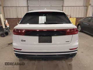 2021 Audi Q8 Prestige z VIN WA1FVAF18MD026128, wystawiony jako IAAI lot #41254457 z przebiegiem 67 148 mil mil oraz . Historia ofert i sprzedaży dostępna na DreamBid. Obrazek 16.