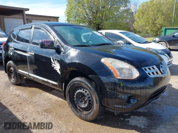 2011 Nissan Rogue SV with VIN JN8AS5MT5BW562965, listed as a IAAI auction lot 41877088 with Not Provided miles. Bid and sale history available at carsss.com. Image 1.