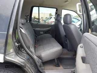 2002 Ford Explorer XLS с VIN 1FMZU62K32UD29716, выставлен на аукционе IAAI как лот 42806641 с пробегом 128 041 миль миль и . История ставок и продаж доступна на DreamBid. Изображение 8.