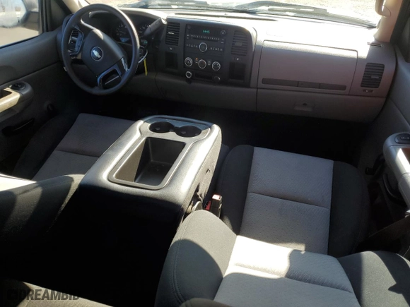 2007 Chevrolet Silverado 1500 Classic Work Truck with VIN 1GCEC19X57Z600408, listed as a Copart auction lot 42385365 with 321,436 mi miles and Salvage Title. Bid and sale history available at carsss.com. Image 8.