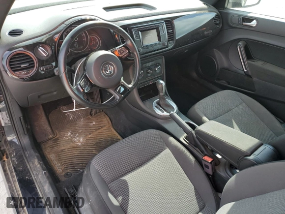 2018 Volkswagen Beetle S with VIN 3VWFD7AT9JM709408, listed as a Copart auction lot 45959565 with 34,317 mi miles and Salvage title. Bid and sale history available at DreamBid. Image 8.