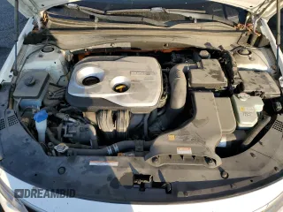 2018 Kia Optima EX z VIN KNAGU4LE8J5024372, wystawiony jako Copart lot #88290285 z przebiegiem Nie podano mil oraz Szkoda całkowita • Salvage title. Historia ofert i sprzedaży dostępna na DreamBid. Obrazek 12.
