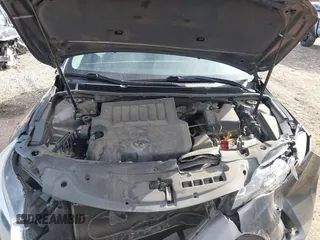 2016 Toyota Avalon Limited with VIN 4T1BK1EB5GU205833, listed as a IAAI auction lot 41352698 with 152,809 mi miles. Bid and sale history available at carsss.com. Image 10.