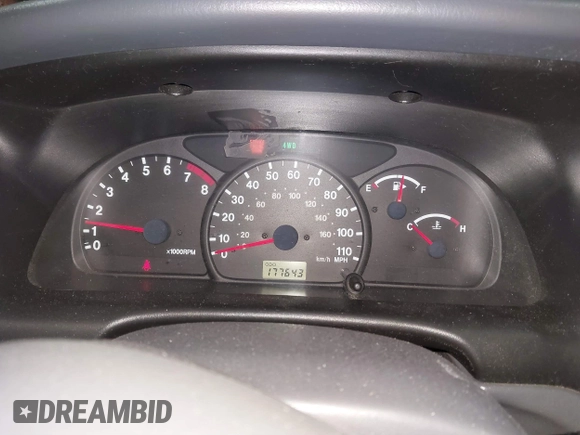 2003 Chevrolet Tracker ZR2 z VIN 2CNBJ734736905310, wystawiony jako IAAI lot #41519431 z przebiegiem 177 643 mil mil oraz . Historia ofert i sprzedaży dostępna na DreamBid. Obrazek 7.