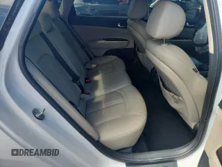 2017 Kia Optima EX с VIN 5XXGU4L32HG126726, выставлен на аукционе Copart как лот 61028895 с пробегом 77 148 миль миль и Списание • Salvage title. История ставок и продаж доступна на DreamBid. Изображение 10.
