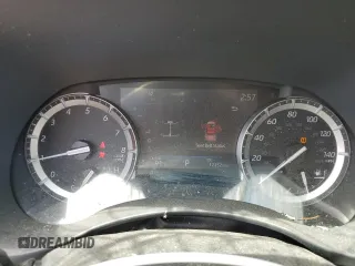 2022 Toyota Highlander XLE z VIN 5TDGZRBH3NS254141, wystawiony jako Copart lot #55397545 z przebiegiem 12 352 mil mil oraz Szkoda całkowita • Salvage title. Historia ofert i sprzedaży dostępna na DreamBid. Obrazek 9.